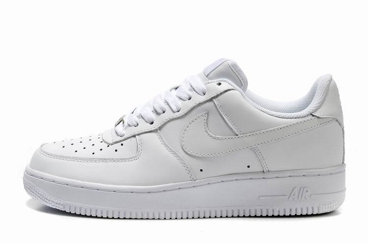 chaussure nike basse femme